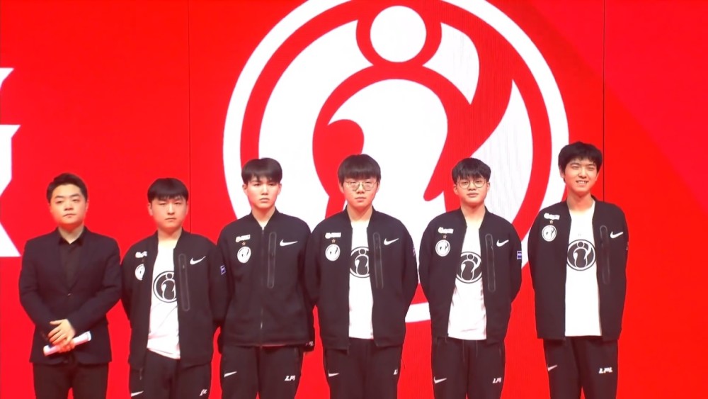 而是奔跑效 而是奔跑效